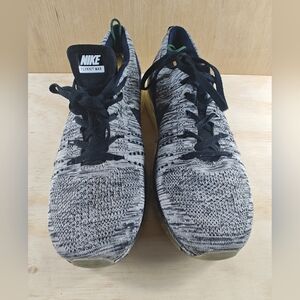 Nike Flyknit Max 'Oreo' Black/White Running Shoes Men's Size 11